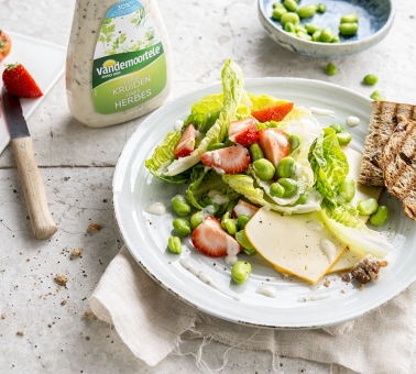 namen-864.jpg Slaatje met aardbei - Salade aux fraises
