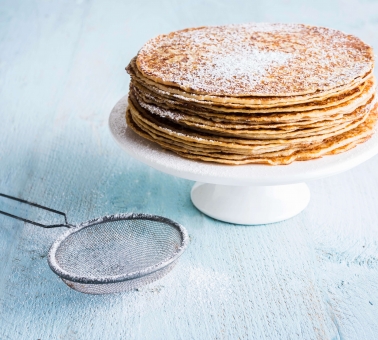pannekoeken.jpg Stapel pannenkoeken - Pile de crêpes