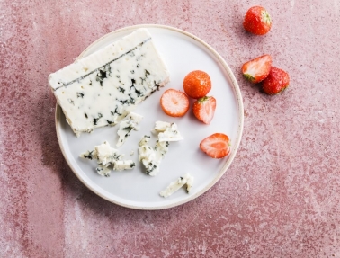 Blauwe kaas met aardbeien - Fromage bleu aux fraises